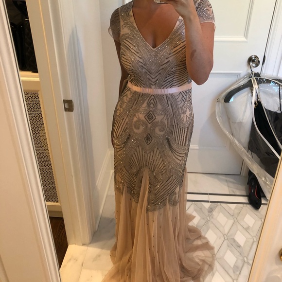 Adrianna Papell Dresses & Skirts - NEW Adrianna Papell Beaded Gown